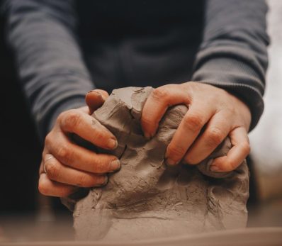 stadtadler-volume-3878986_1280